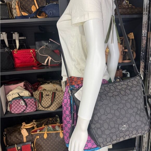 Coach Signature Small Dufflette Shoulder Bag Crossbody 25697 - Picture 10 of 10